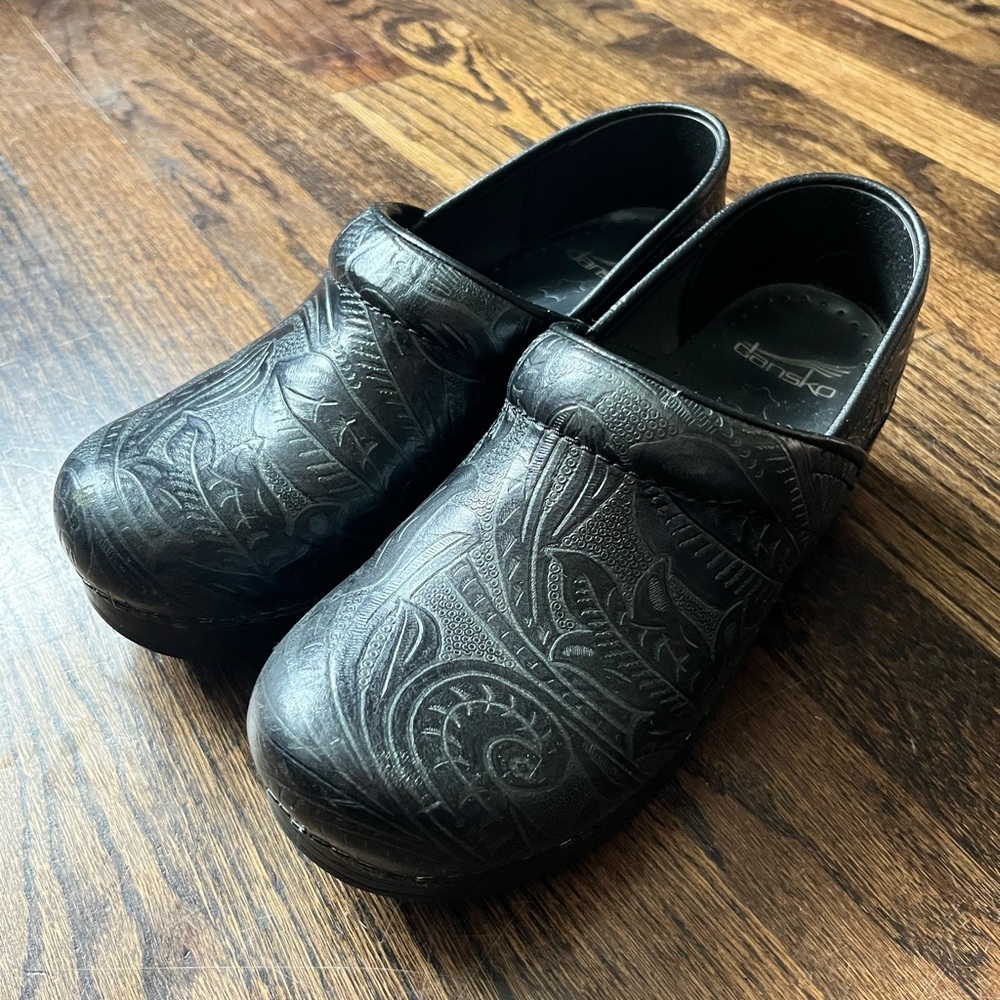 Dansko Black Embossed Clog - Comfortable Slip-On Shoe